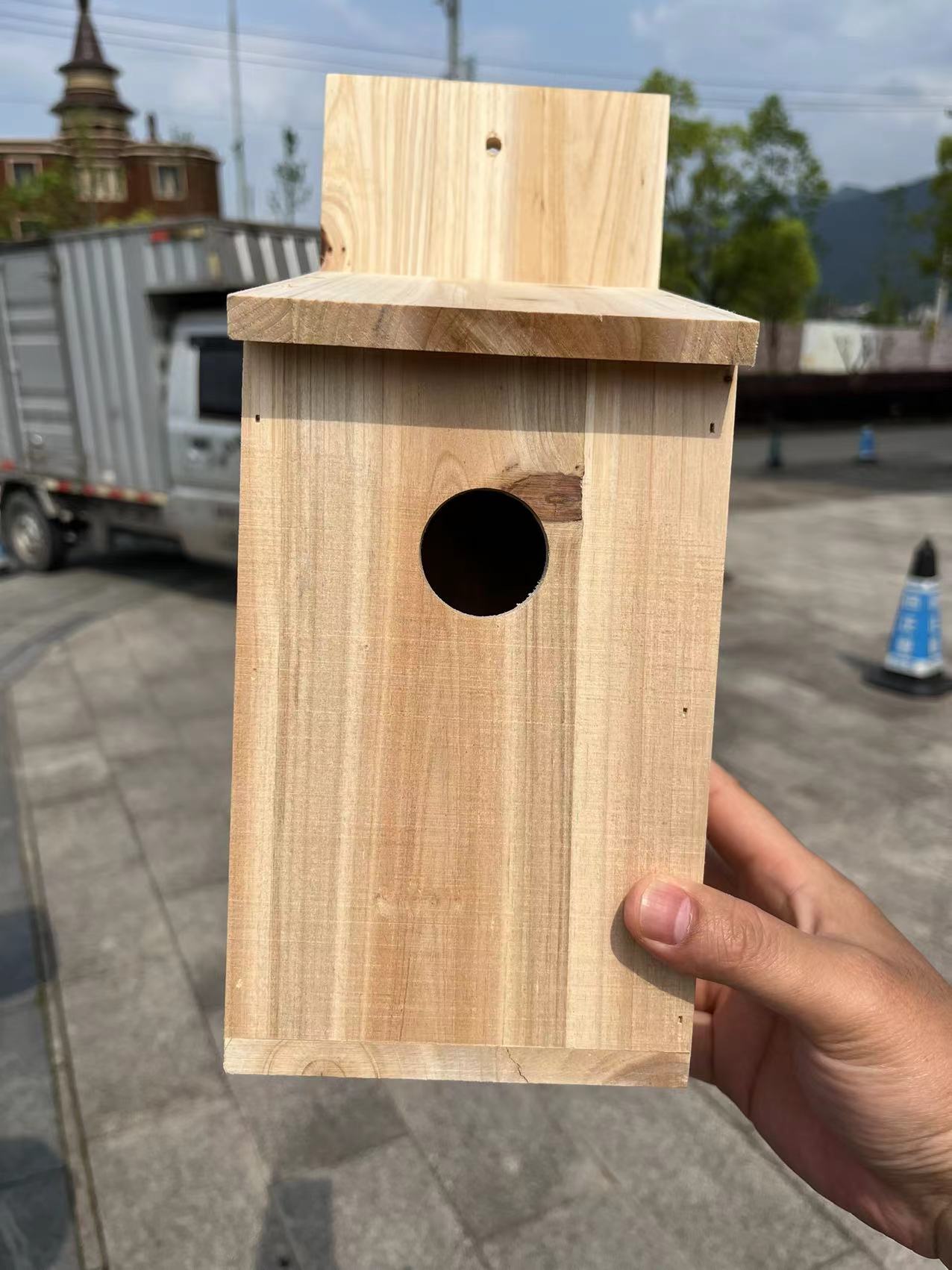 Outdoor Wooden Bird House Nest - Kids Outdoor Garden Toys 评论和价格