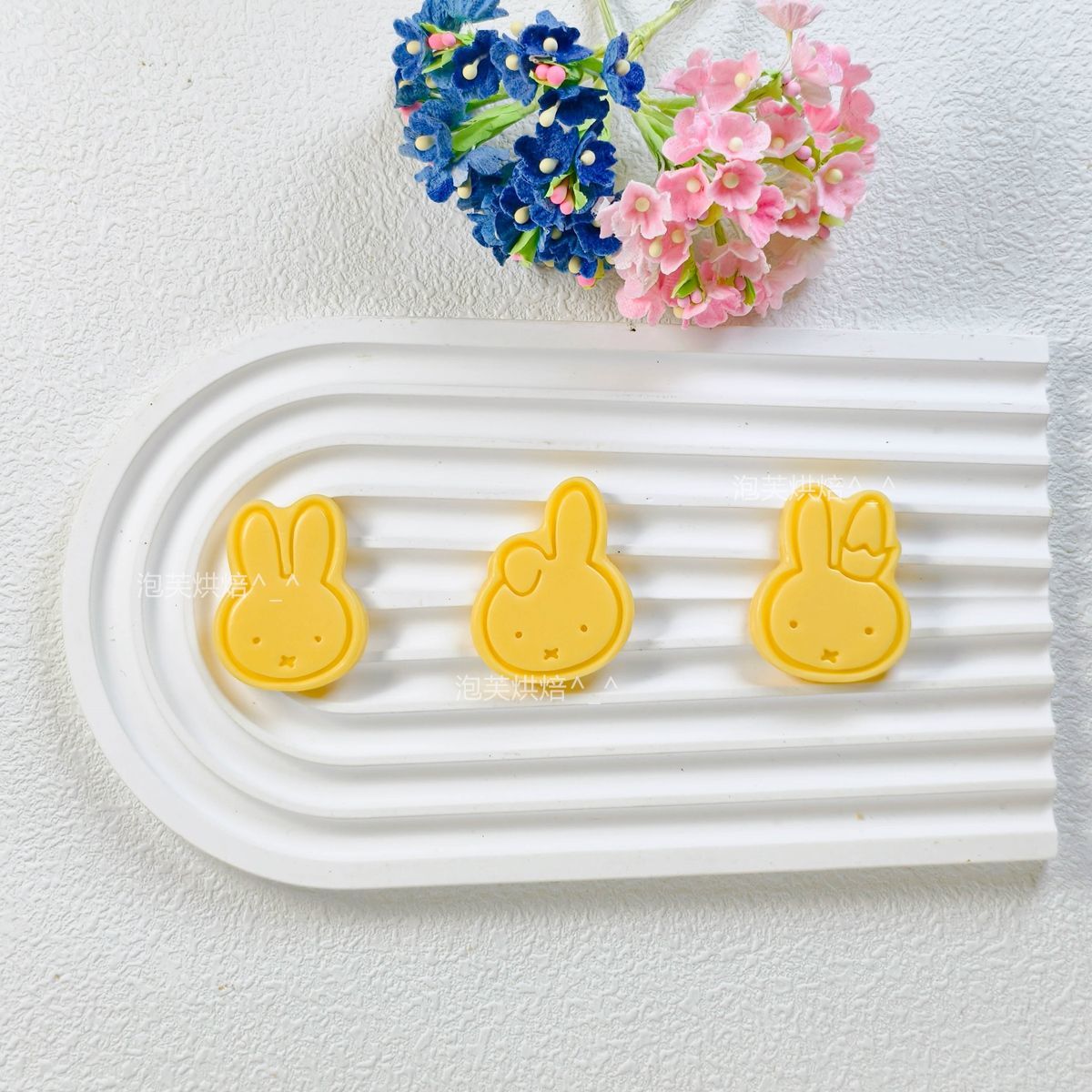 Cute 3D Press Cookie Mold with - Kids Outdoor Kitchen Accessories 评论和价格