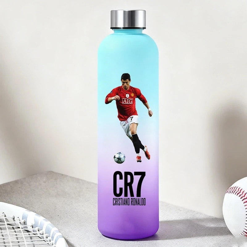 900ML CR7 Water Bottles Casual - Kids Outdoor Kitchen Accessories 评论和价格
